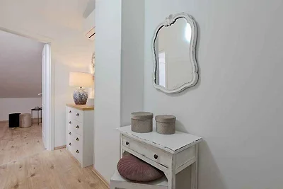 Ferienwohnung mit Klimaanlage, SAT-TV, WLAN u