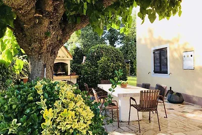 Appartamento Vacanza con famiglia Basanija