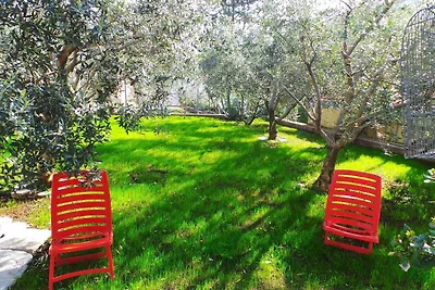 Ferienwohnung mit Grill, Garten, Klimaanlage 