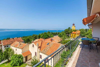 Ferienwohnung mit Balkon und Meerblick