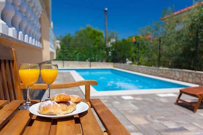 Ferienwohnung mit Grillmöglichkeit und Pool