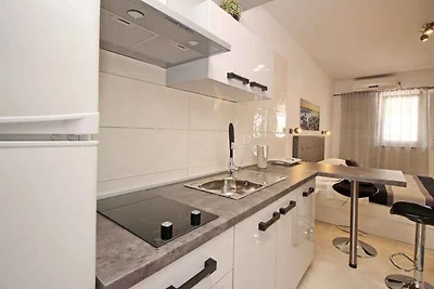 Ferienwohnung mit Terrasse und Klimaanlage