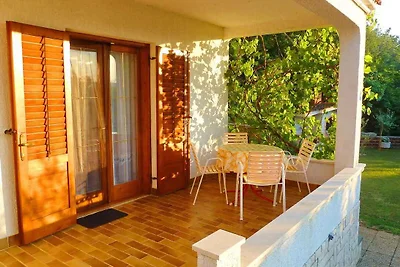 Ferienwohnung mit Terrasse und Klimaanlage