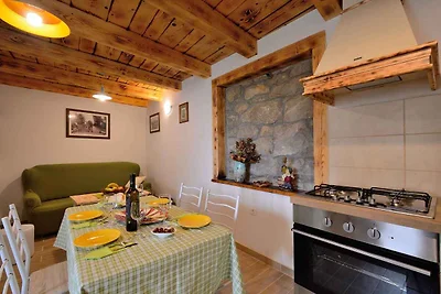 Ferienhaus mit Pool und Klimaanlage
