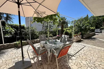 Ferienwohnung mit Terrasse und Klimaanlage