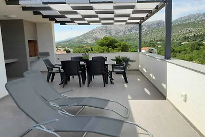 Ferienwohnung mit Swimmingpool und Terrasse z