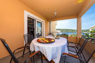 Appartamento Vacanza con famiglia Rogoznica