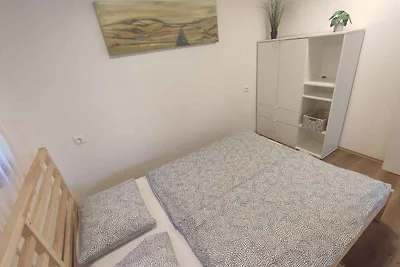 Ferienhaus mit grossem Garten