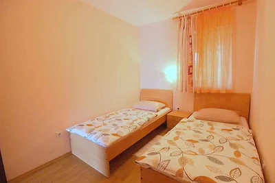 Ferienwohnung in ruhiger und grüner Lage