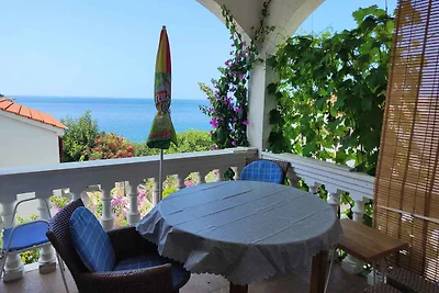 Ferienwohnung mit Terrasse und Meerblick