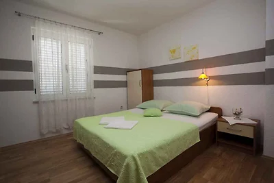 Ferienwohnung mit Gartenterasse und in