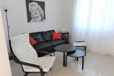 Ferienwohnung mit grossem Garten in ruhiger