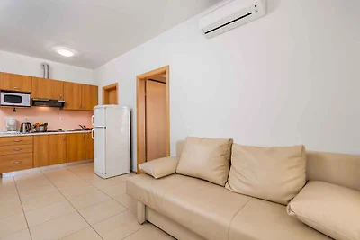 Ferienwohnung mit Pool in Palit ****