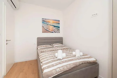 Ferienwohnung WOHNUNG ANAVI (4+0)