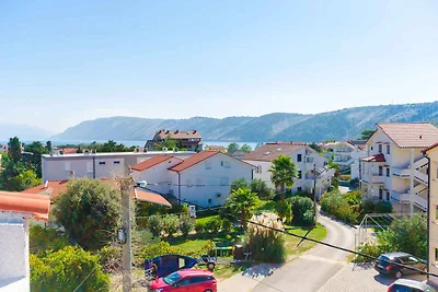 Ferienwohnung mit Balkon und Grill