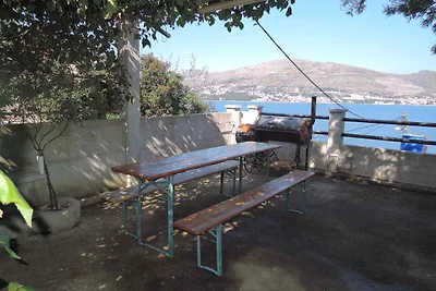 Appartamento Vacanza con famiglia Okrug Gornji