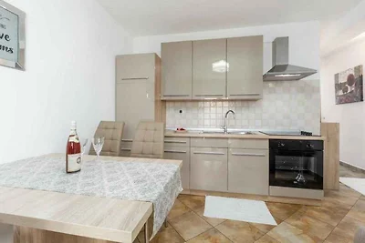 Ferienwohnung mit Klimaanlage und Terrasse
