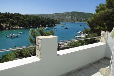 Ferienwohnung mit Terrasse und Meerblick