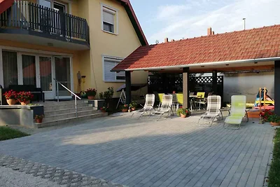 Vakantiehuis Ontspannende vakantie Balatonbereny