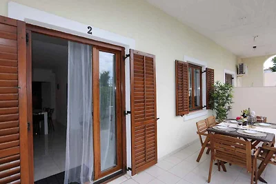 Ferienwohnung mit Klimaanlage und nur 220 m v