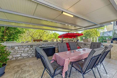 Ferienhaus mit beheiztem Privatpool