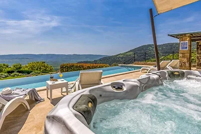 Vakantiehuis Ontspannende vakantie Motovun