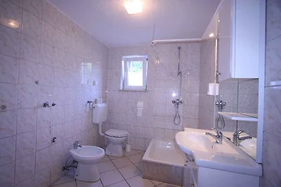 Ferienwohnung mit Terrasse und Klimaanlage