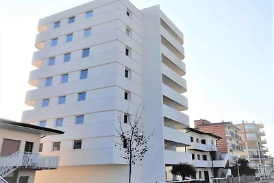 Ferienwohnung mit Klimaanlage und Balkon