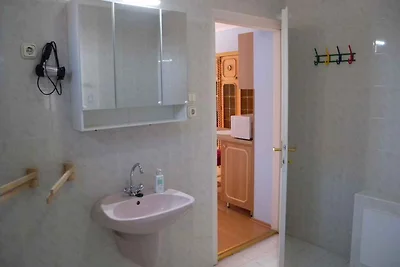 Studio in einer ruhigen Strasse in