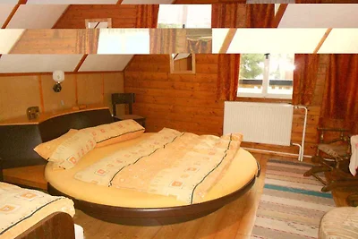 Ferienhaus mit Kaminofen in ruhiger Umgebung