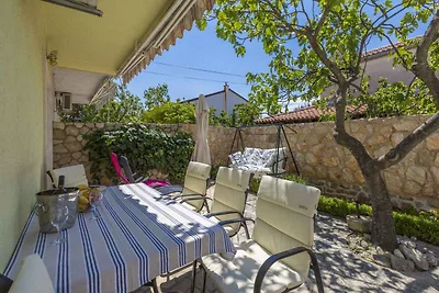 Ferienwohnung mit Klimaanlage und Balkon