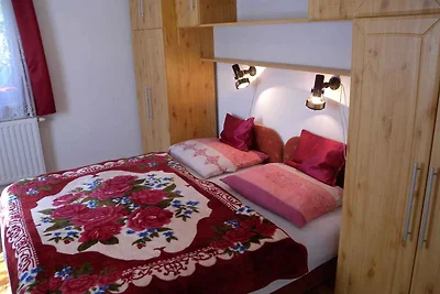 Ferienwohnung im Erdgeschoss mit Terrasse