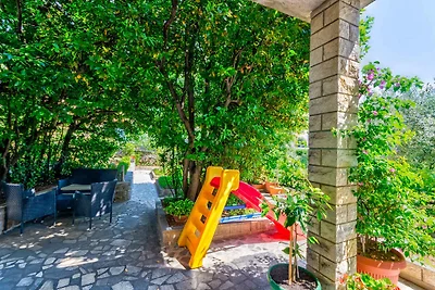 Ferienwohnung mit Klimaanlage und Terrasse