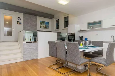 Ferienwohnung 150 m vom Strand