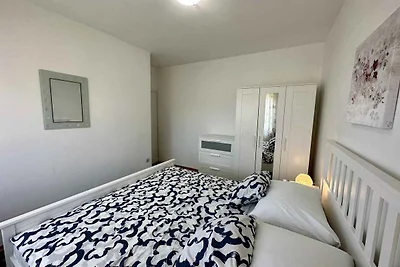 Ferienwohnung mit 3 Schlafzimmern und Balkon