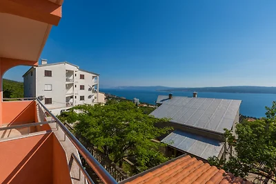 Ferienwohnung mit Meerblick und Pool