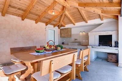 Villa mit Pool, Sauna und Jacuzzi