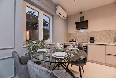 Ferienwohnung mit Pool und WLAN