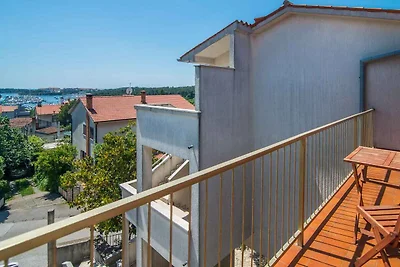 Ferienwohnung mit Balkon und Meerblick