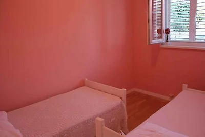 Gemütliche Ferienwohnung Mirjana in Pakoštane