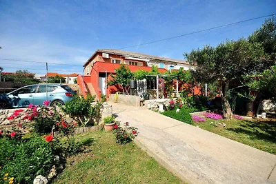 Ferienwohnung mit Terrasse und Klimaanlage