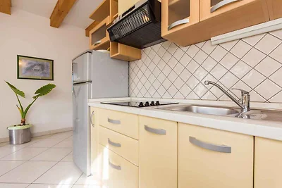 Ferienwohnung mit Balkon und Klimaanlage