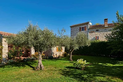 Villa mit Klimaanlage und Pool
