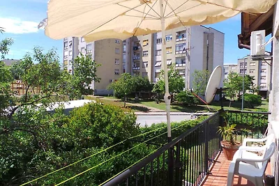 Ferienwohnung mit Balkon und Grillmöglichkeit