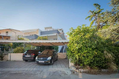 Gemütliche Ferienwohnung Natasa in Seget Vran