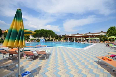 Ferienwohnung mit Klimaanlage und Balkon