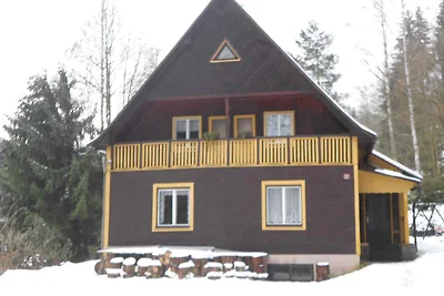 Ferienhaus mit Kaminofen in ruhiger Umgebung
