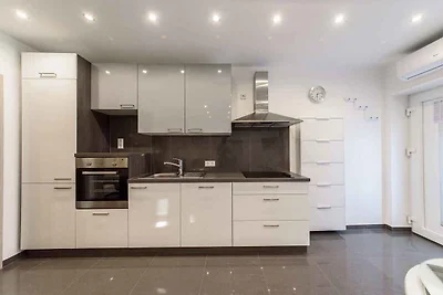 Ferienwohnung nur 40 m von Strand