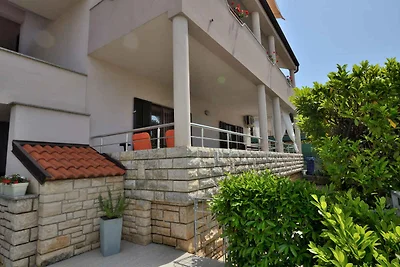 Ferienwohnung mit Balkon und Grill