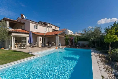 Villa Nar – Ihr Rückzugsort mit traumhaftem B